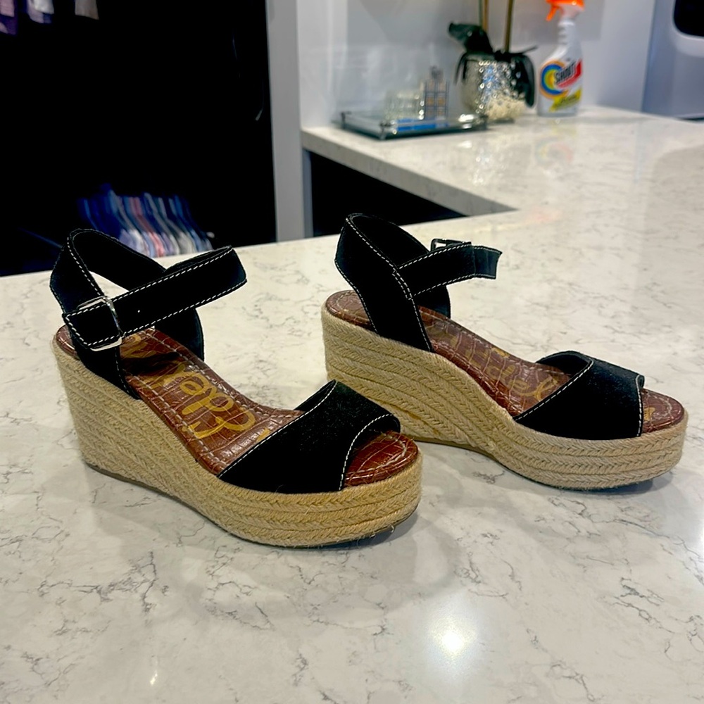 Size 8 black Sam Edelman wedge